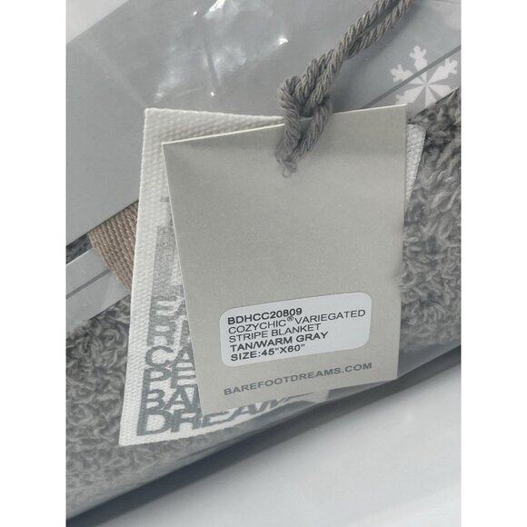 Barefoot Dreams CozyChic Stripe Solid Blanket Size 45”x60” Beige Gray - Picture 3 of 5